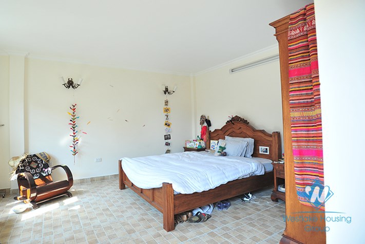 Nice house for lease near Hoan Kiem, Hanoi